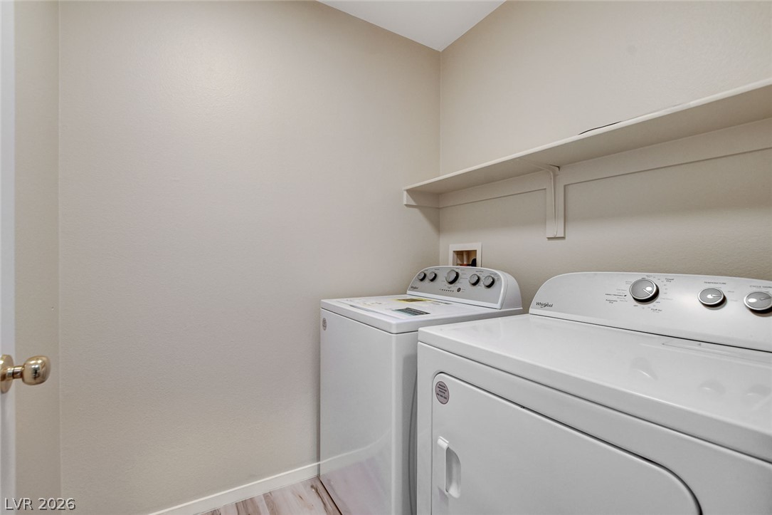 1302 Dusty Creek Street Property Photo 41