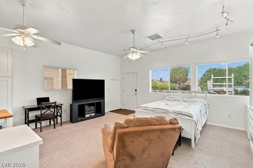 311 Glasgow Street Property Photo 37