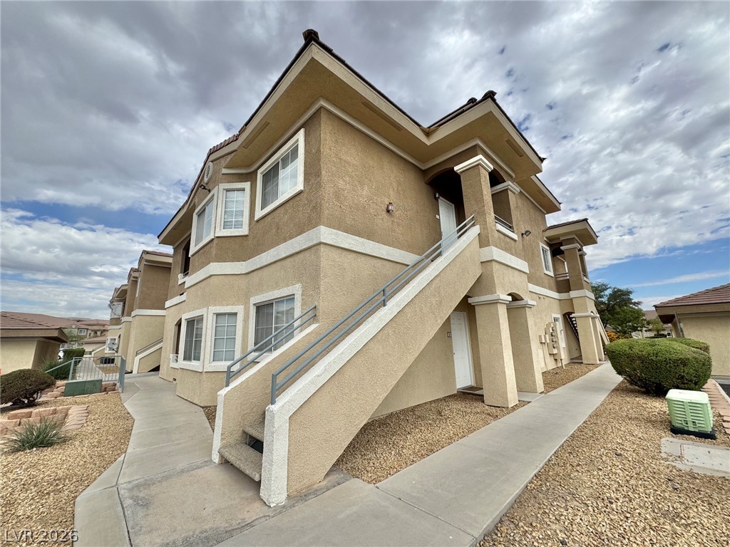833 Aspen Peak Loop 2126 Property Photo 1