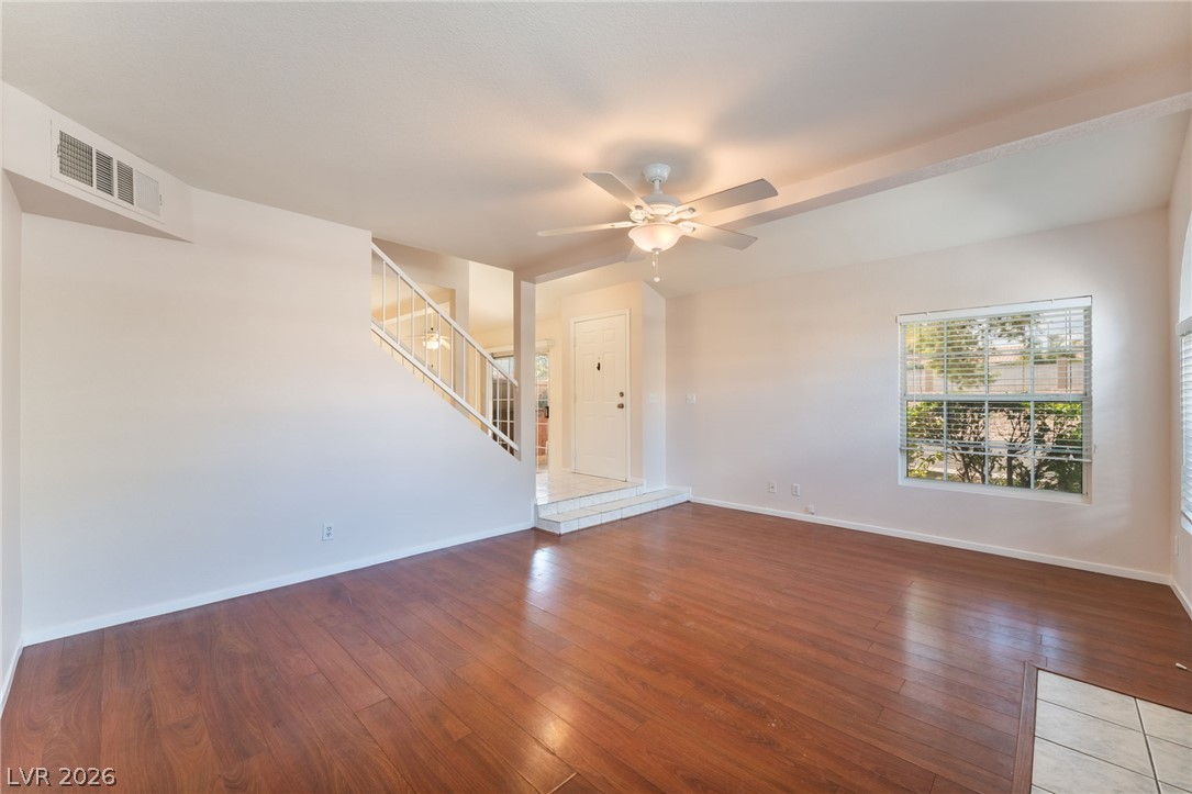 2841 Floral Peak Drive Property Photo 12