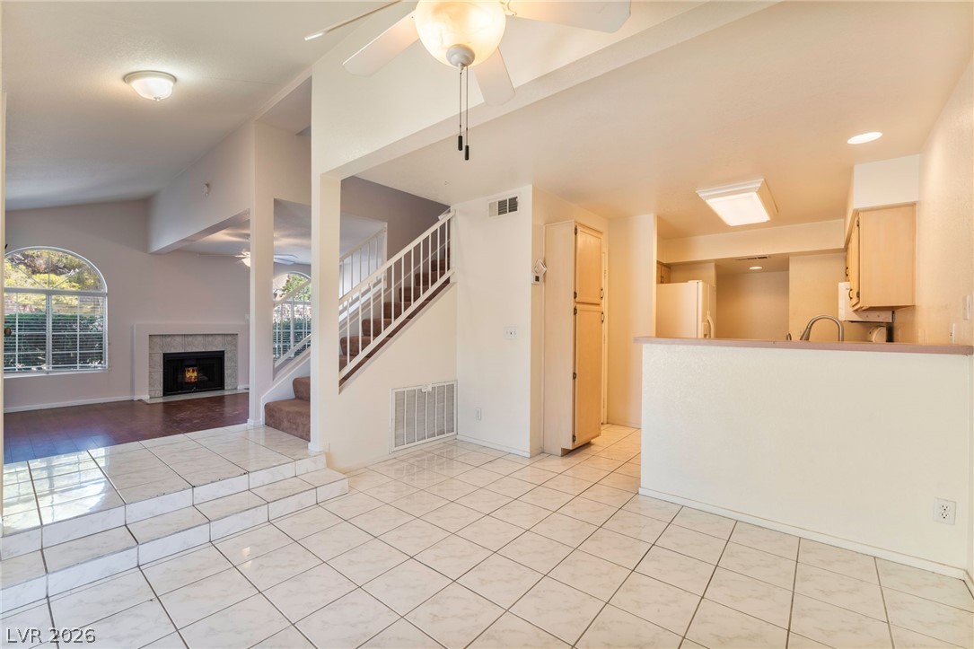 2841 Floral Peak Drive Property Photo 16