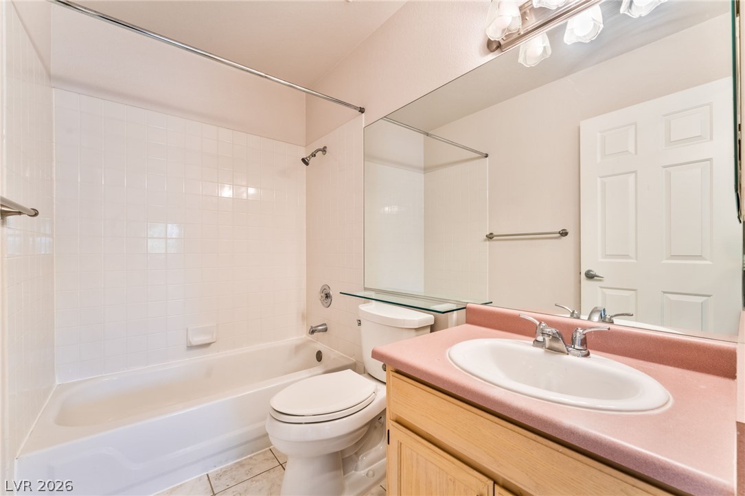 2841 Floral Peak Drive Property Photo 32