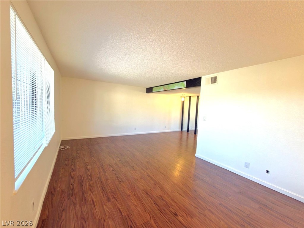 3270 Liahona Way Property Photo 2