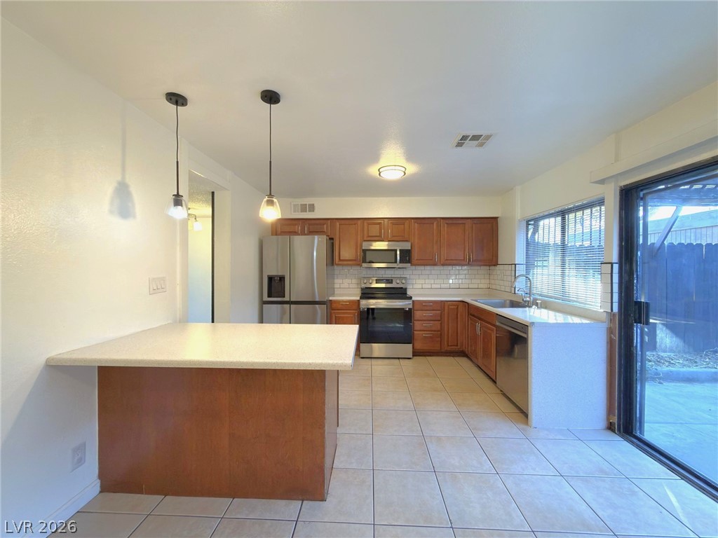3270 Liahona Way Property Photo 6