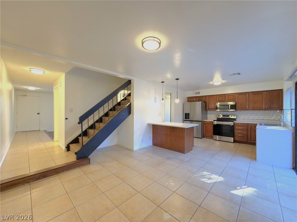 3270 Liahona Way Property Photo 7