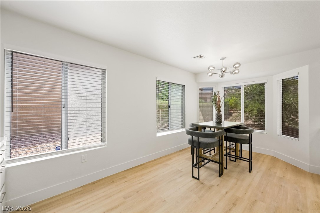 2517 Desert Sands Drive Property Photo 44