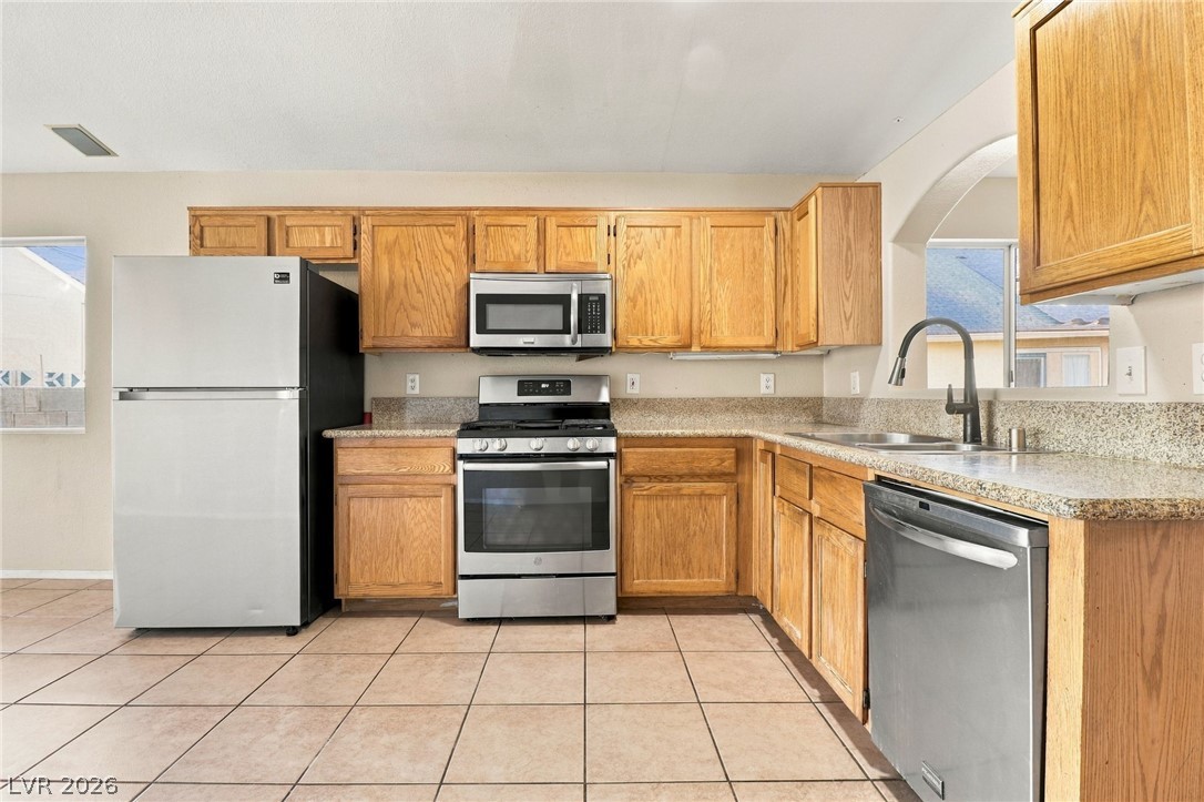 2825811 Property Photo 8
