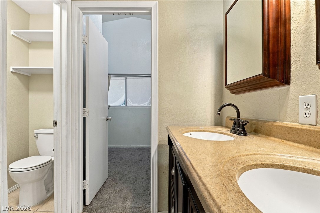 2825811 Property Photo 13