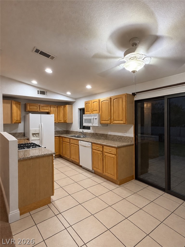501 Close Avenue Property Photo 4
