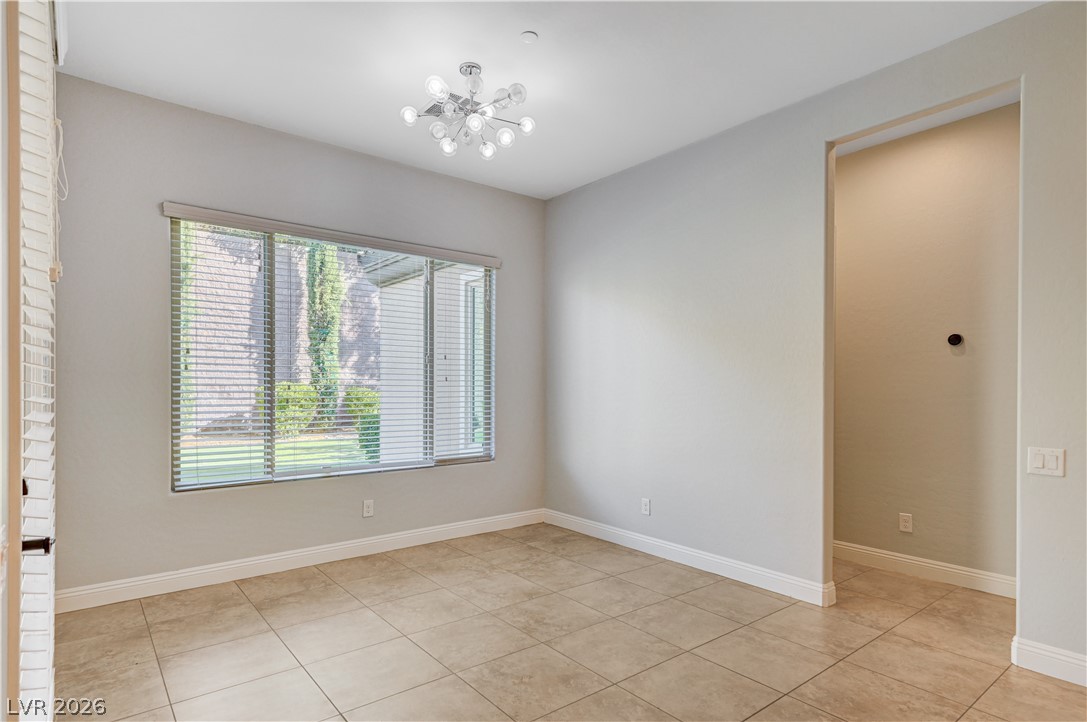 2724 Josephine Drive Property Photo 12