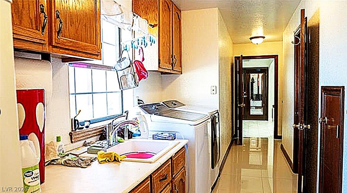 3265 Rosanna Street Property Photo 21