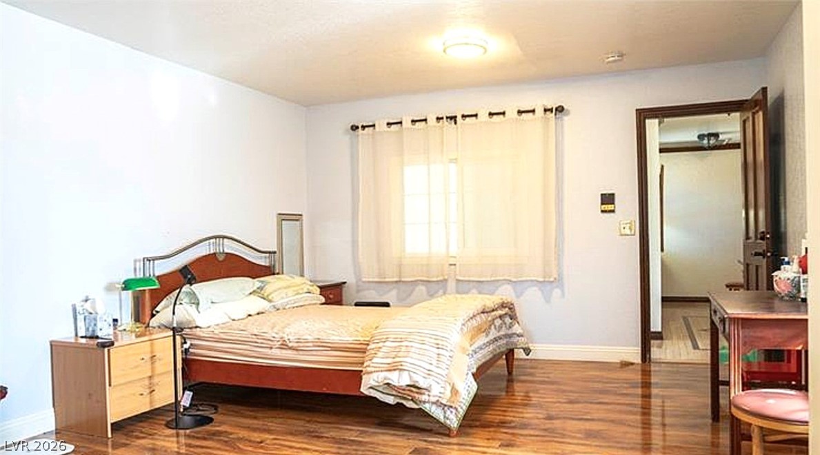 3265 Rosanna Street Property Photo 28