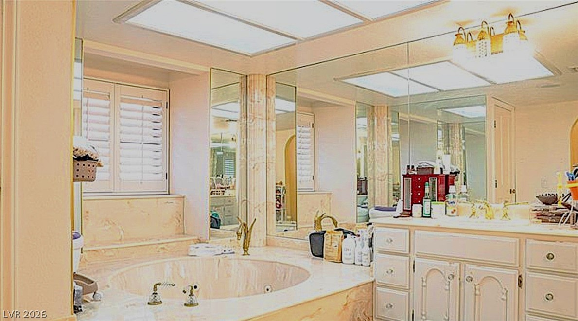 3265 Rosanna Street Property Photo 35