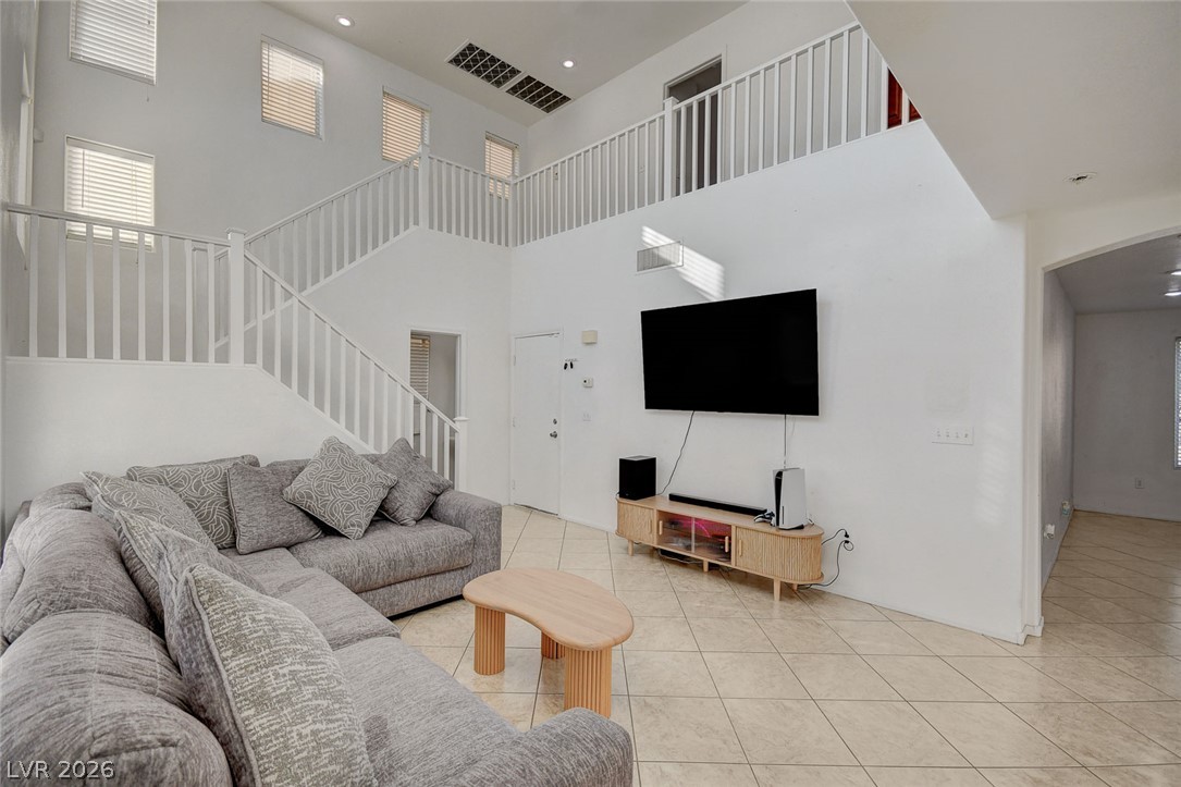 5087 Penryn Court Property Photo 6