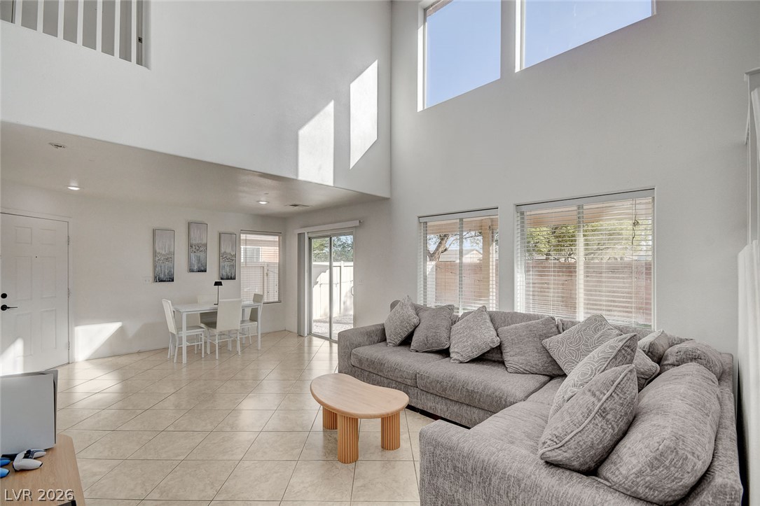 5087 Penryn Court Property Photo 8