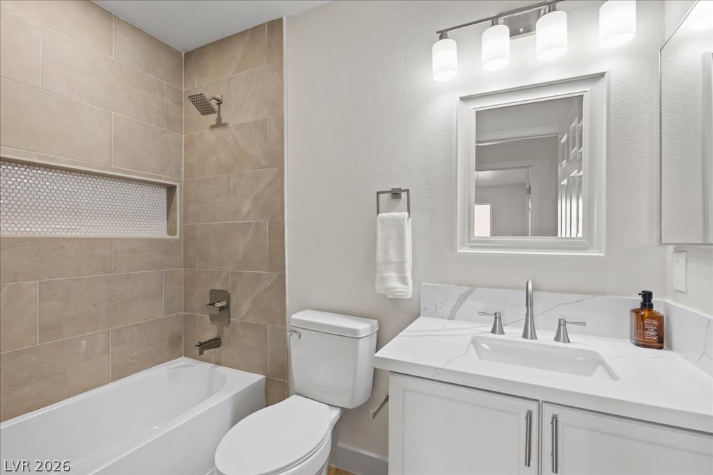 4682 Califa Drive Property Photo 15