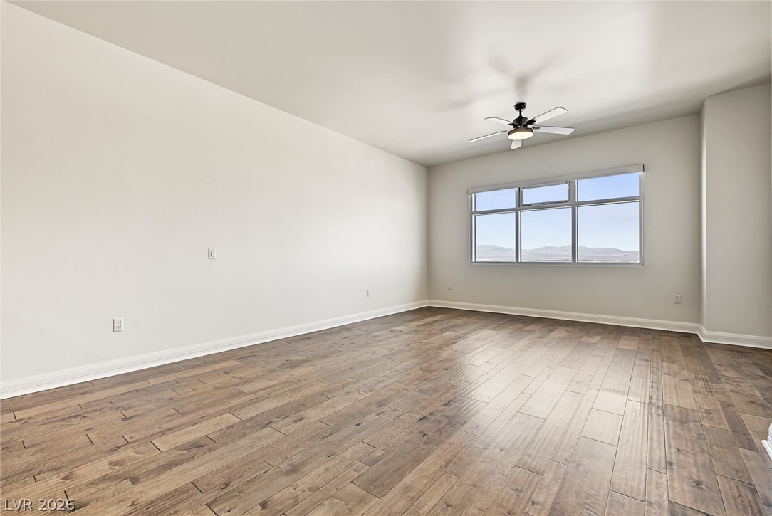 150 Las Vegas Boulevard 2303 Property Photo 3