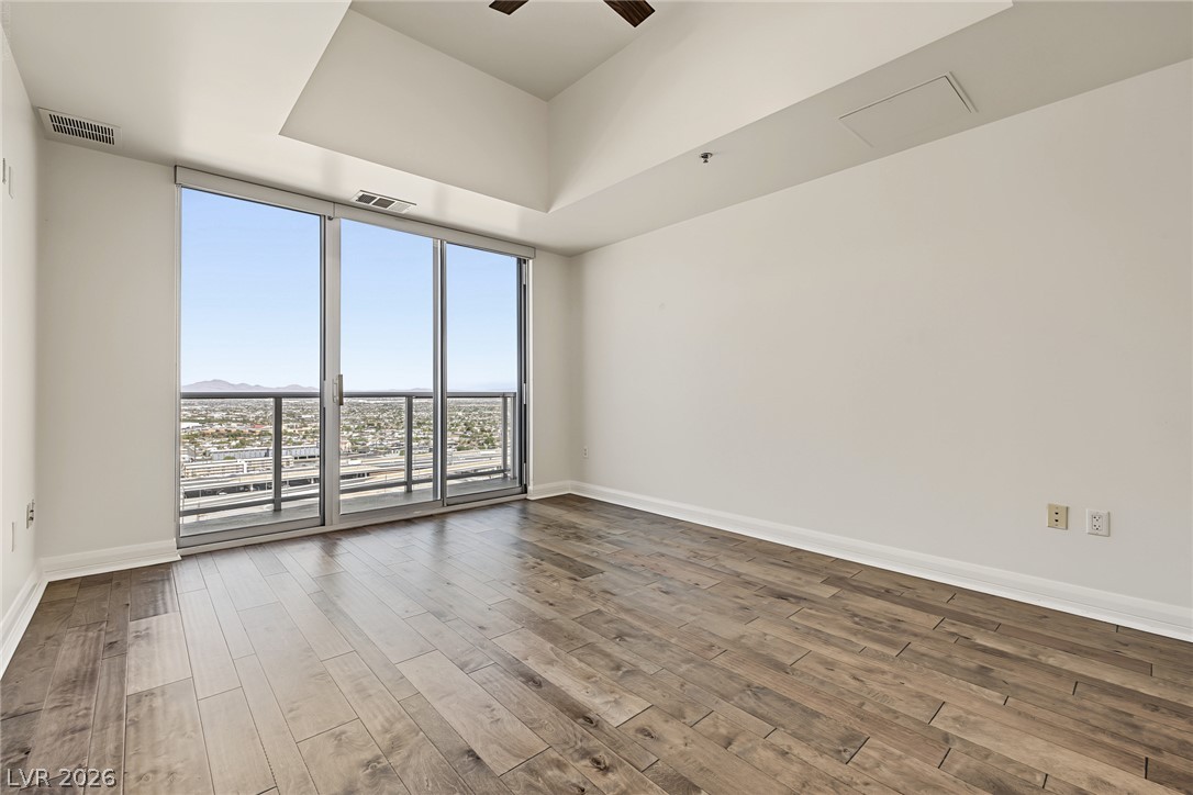 150 Las Vegas Boulevard 2303 Property Photo 13