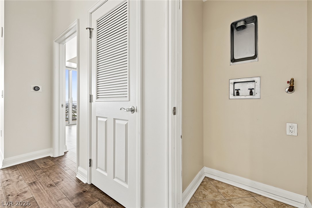 150 Las Vegas Boulevard 2303 Property Photo 20