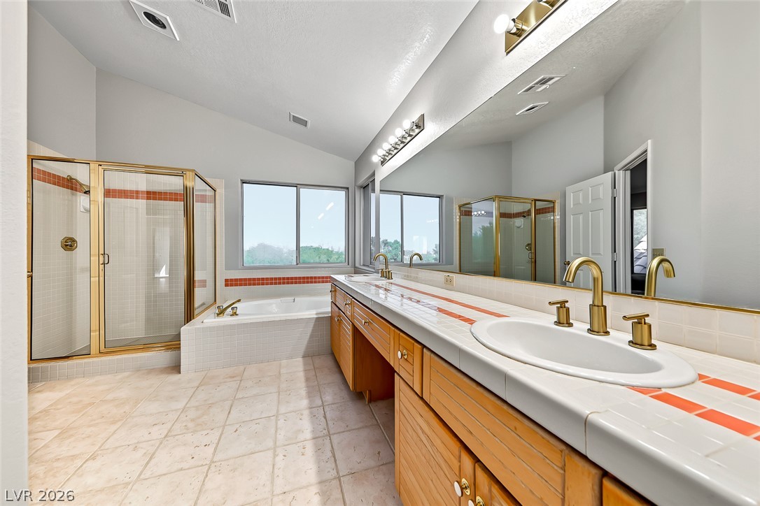 1408 North Premier Court Property Photo 32
