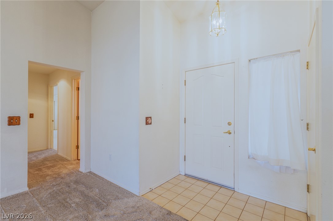 8520 Waycross Drive Property Photo 3