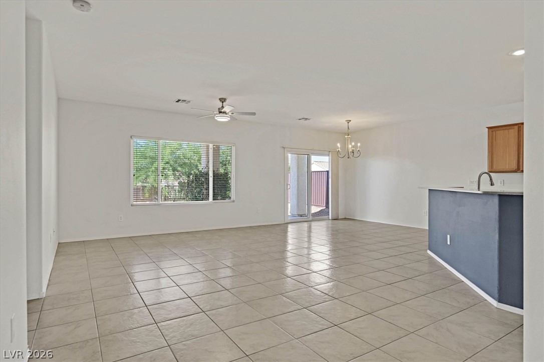 2223 Twin Falls Drive Property Photo 2