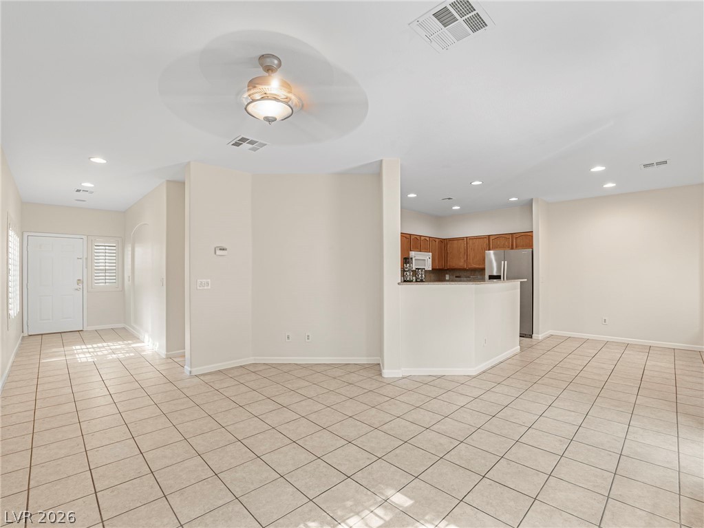 272 Fortifying Crest Court Property Photo 8
