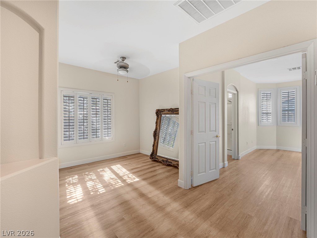 272 Fortifying Crest Court Property Photo 12