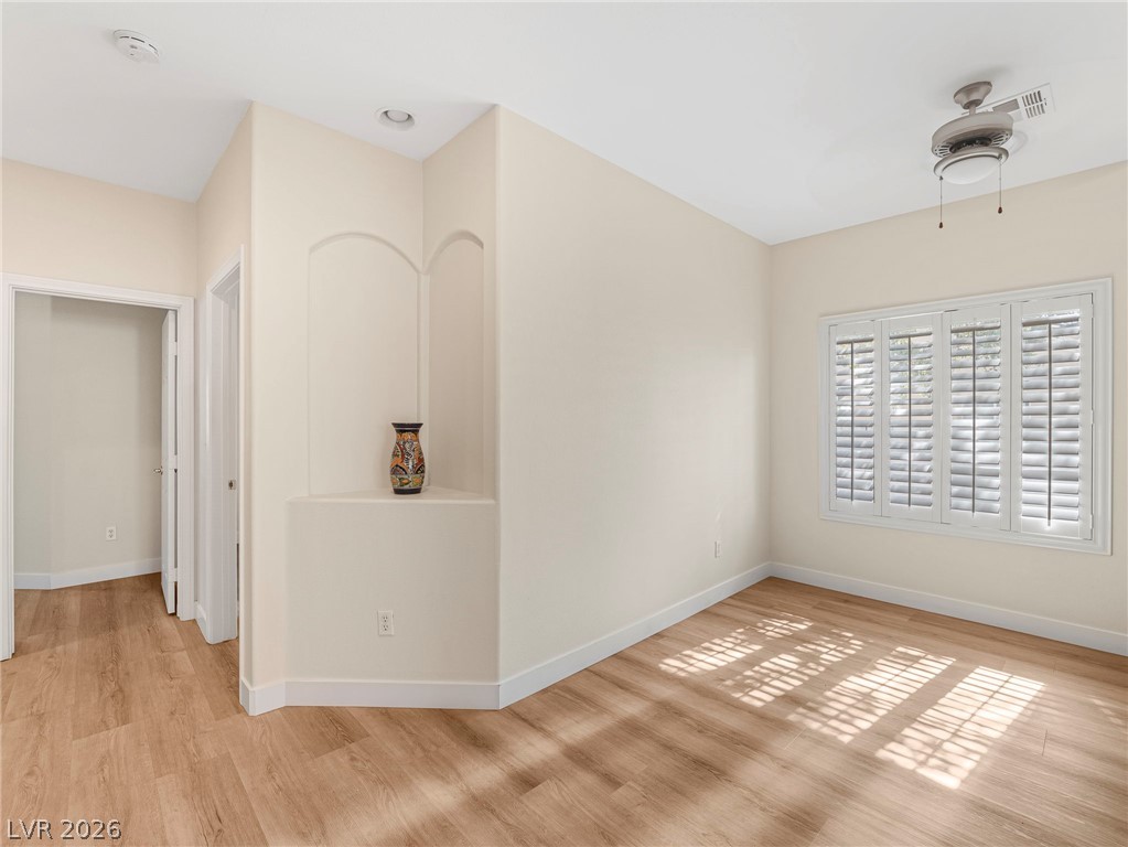 272 Fortifying Crest Court Property Photo 13