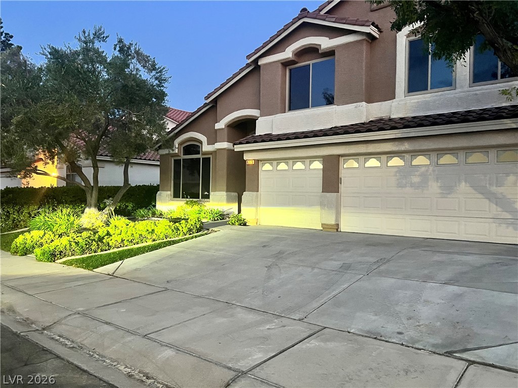 8225 Woodland Prairie Avenue Property Photo 1