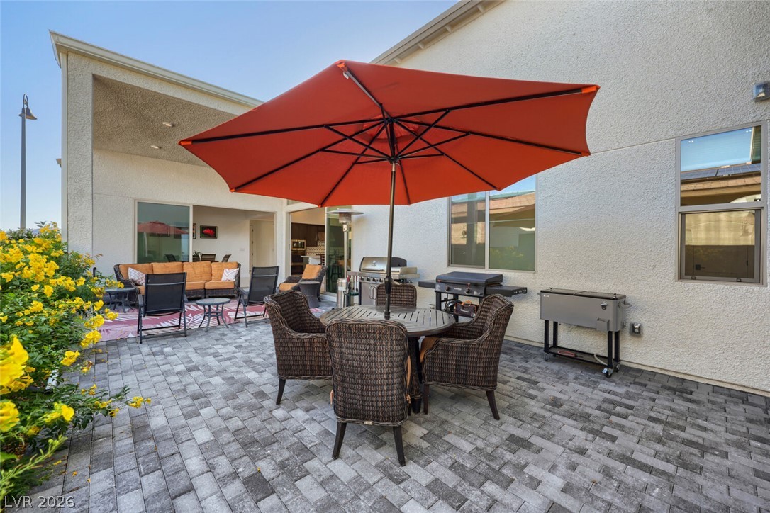 2502 Veronella Street Property Photo 5