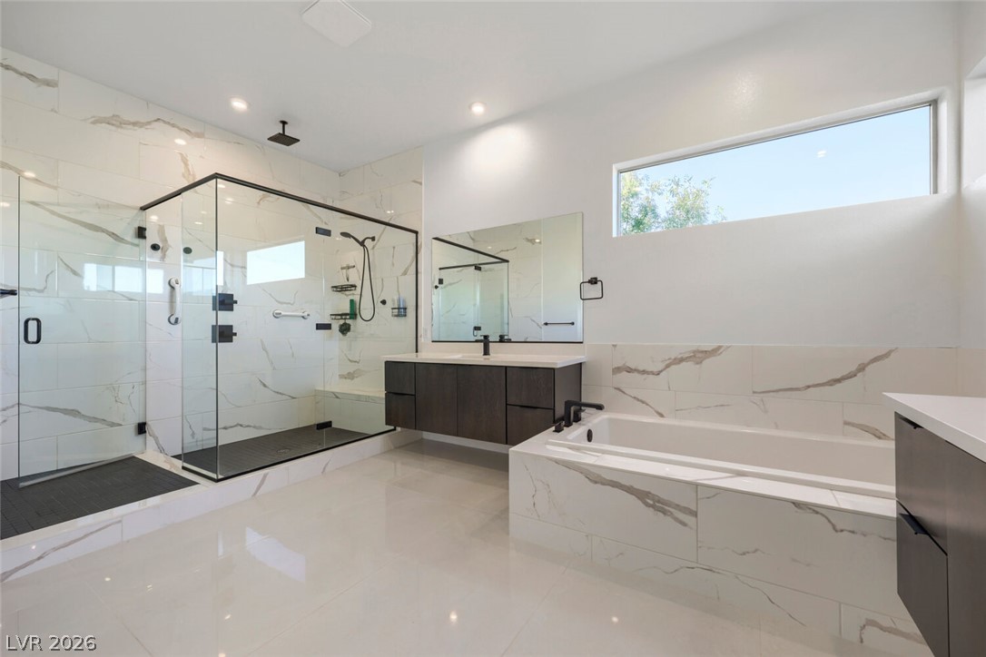 2502 Veronella Street Property Photo 46