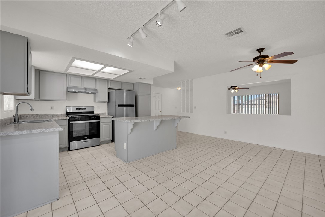 6161 Forest Park Drive Property Photo 10