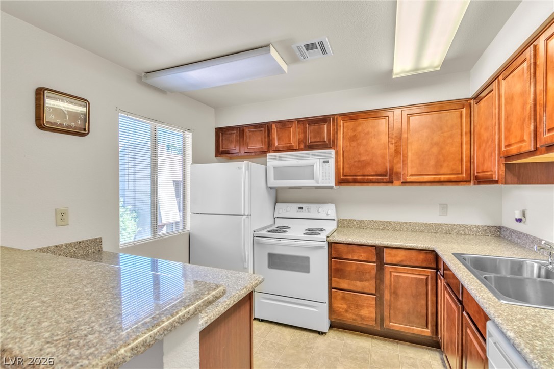 4411 Alexis Drive 444 Property Photo 4
