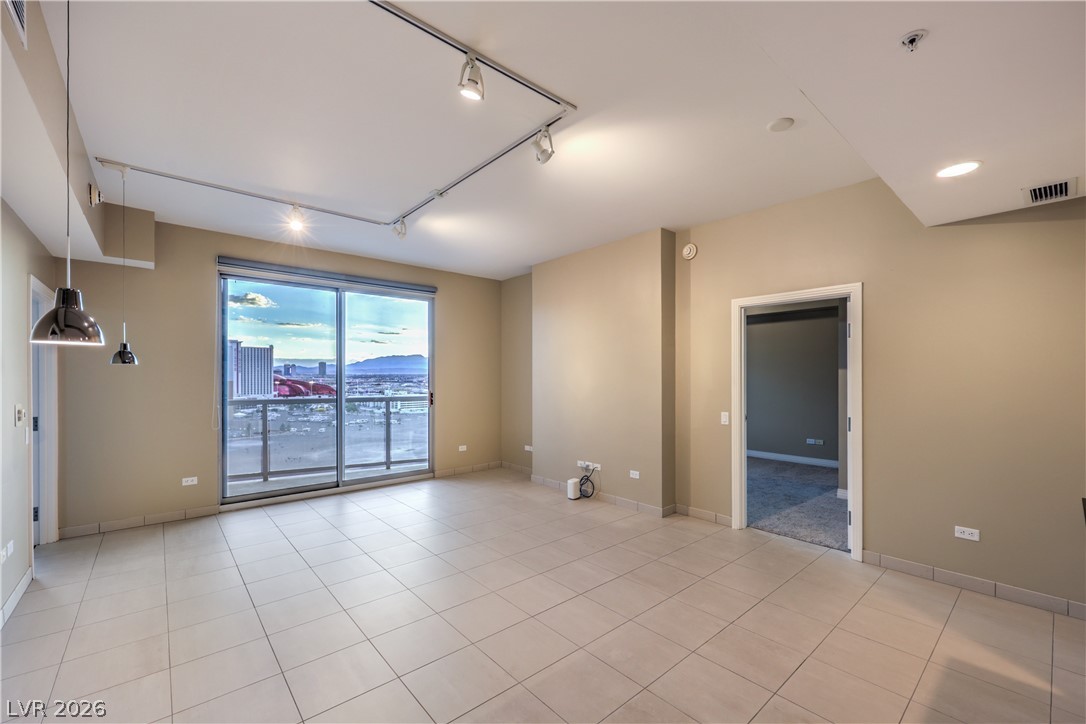 200 West Sahara Avenue 1602 Property Photo 8