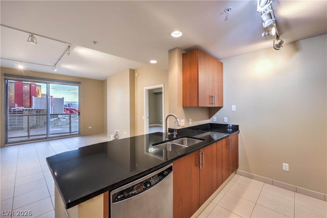 200 West Sahara Avenue 1602 Property Photo 15