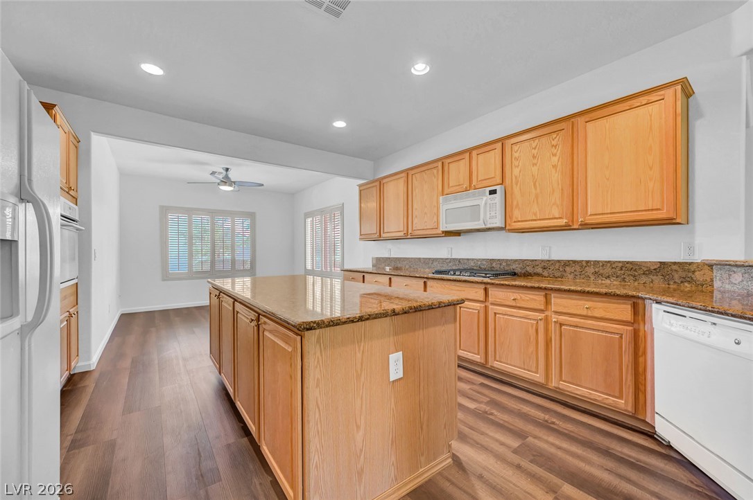 7741 Island Rail Drive Property Photo 14