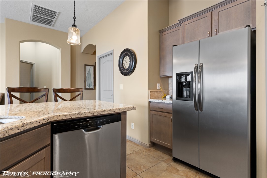 603 Coventry Lane Property Photo 17