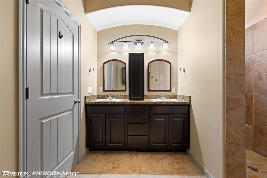 603 Coventry Lane Property Photo 34