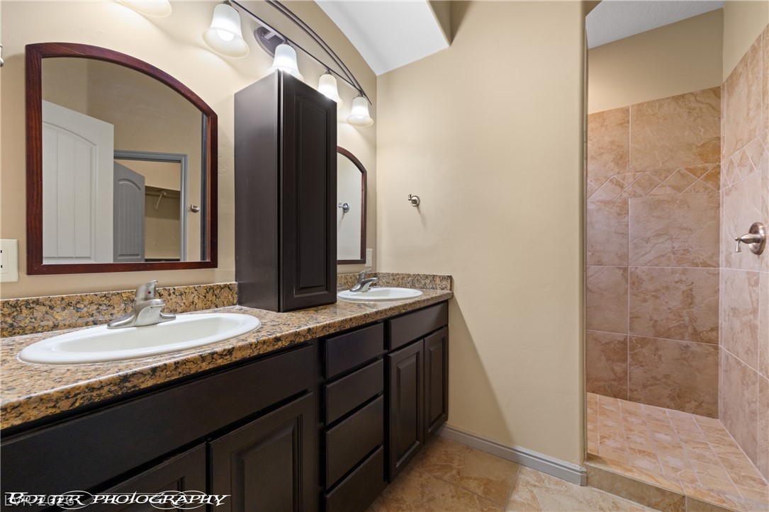 603 Coventry Lane Property Photo 35