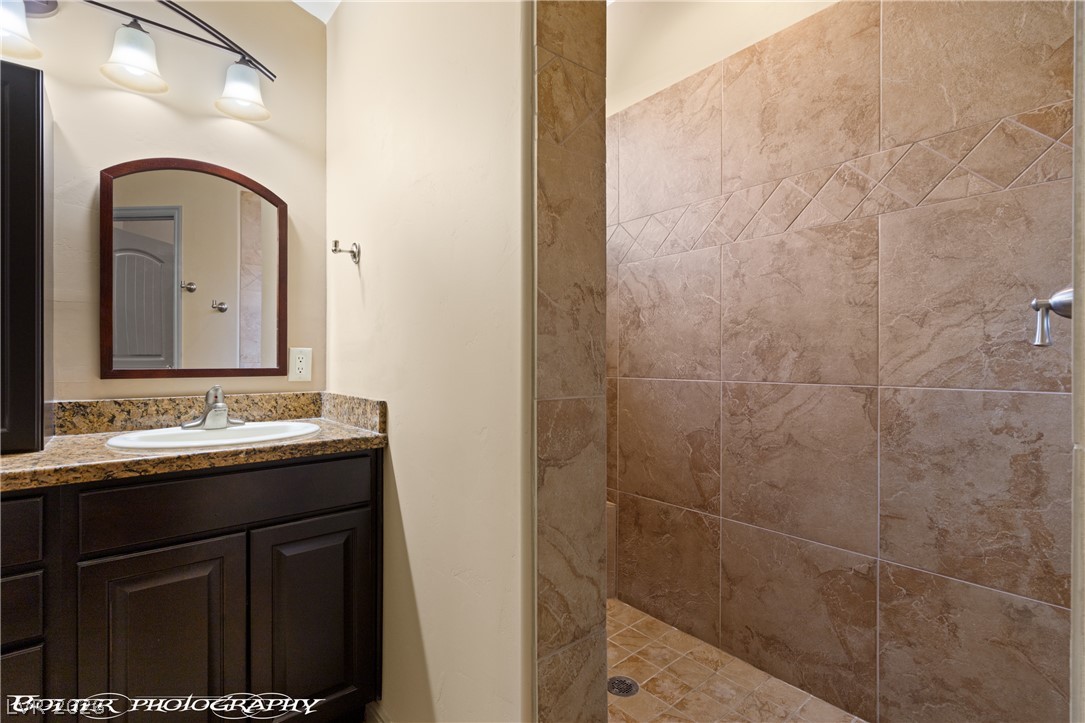 603 Coventry Lane Property Photo 37