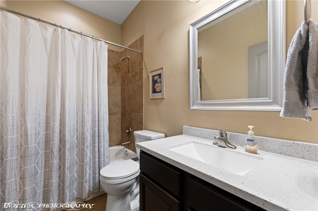 603 Coventry Lane Property Photo 42