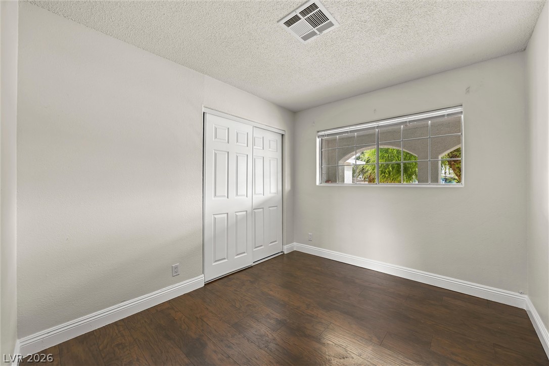 4122 Parkwood Circle Property Photo 29