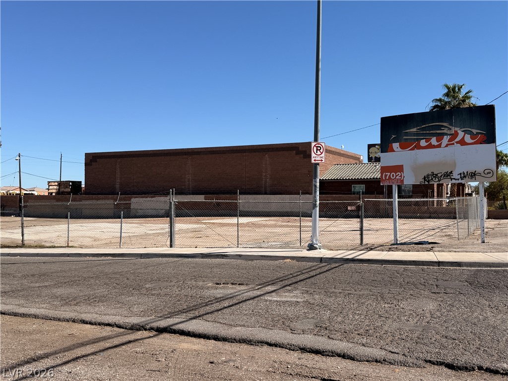 6101 Boulder Highway Property Photo 3