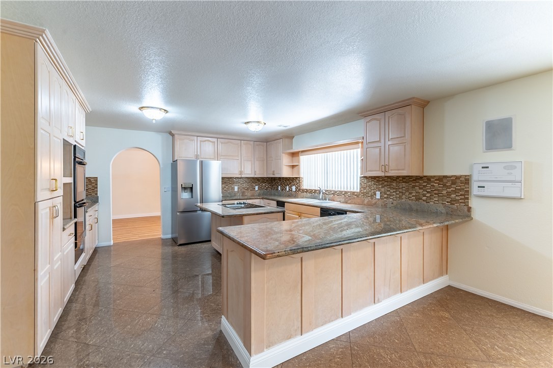 3013 West Oakey Boulevard Property Photo 14