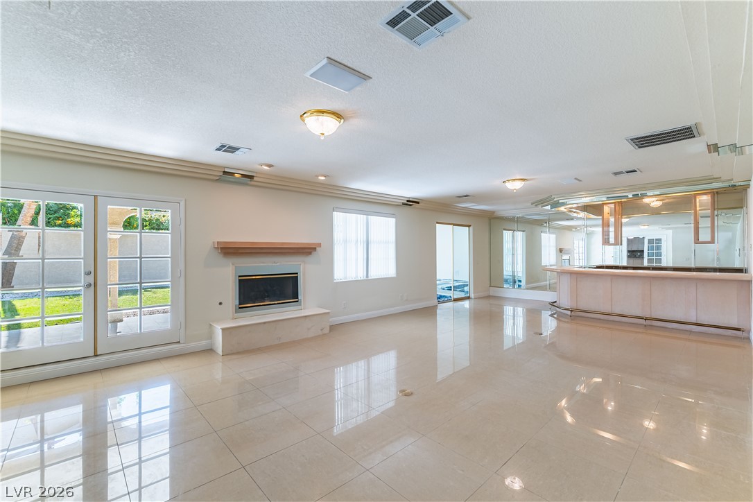 3013 West Oakey Boulevard Property Photo 16