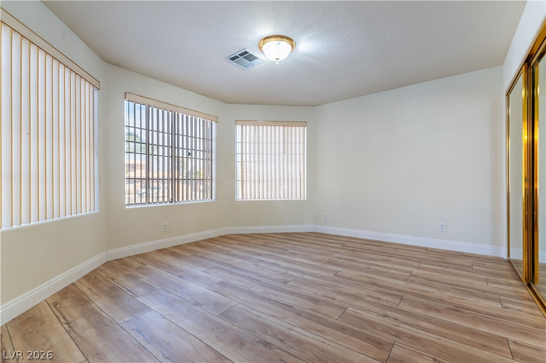 3013 West Oakey Boulevard Property Photo 22