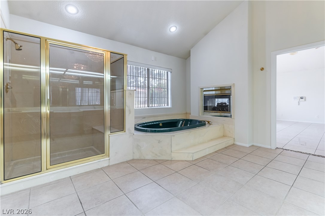 3013 West Oakey Boulevard Property Photo 29