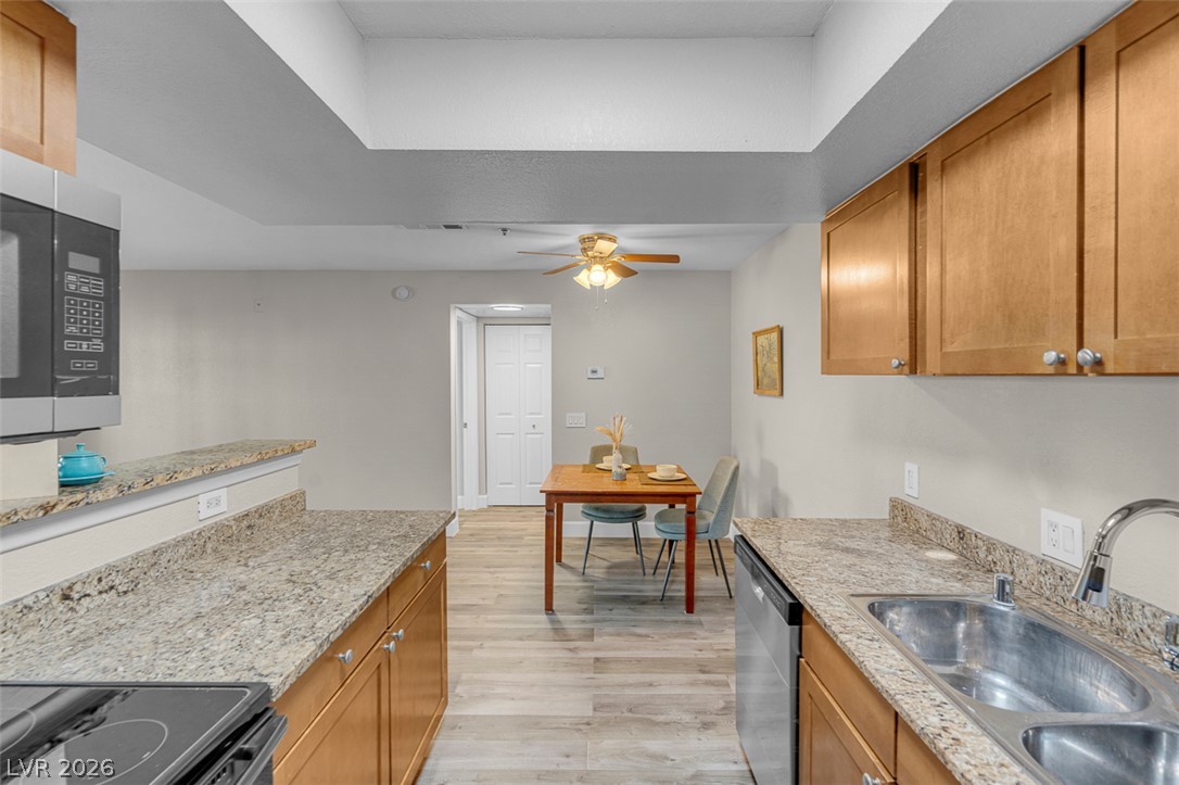 4200 South Valley View Boulevard 1069 Property Photo 14