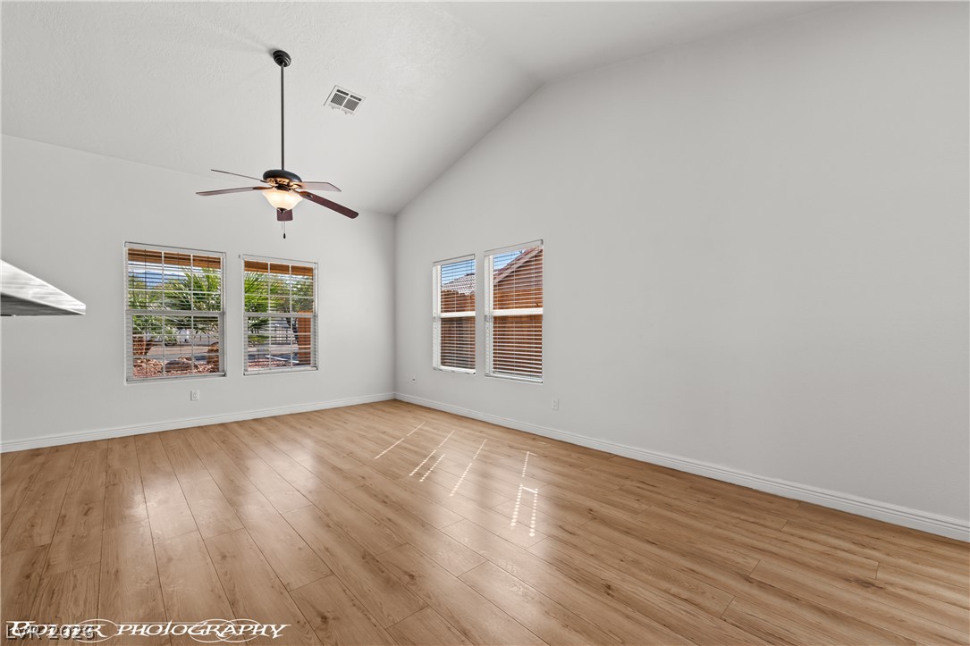 347 Ronnie Way Property Photo 14